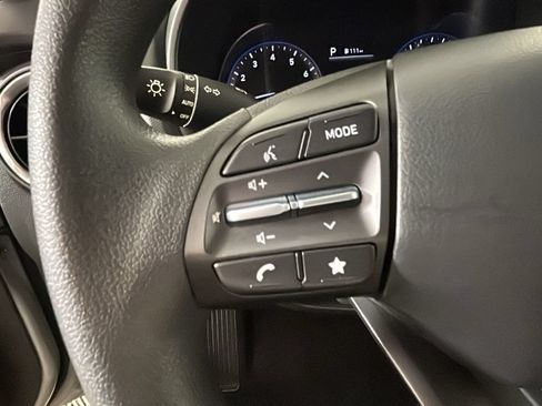 Certified 2023 Hyundai Kona SEL AWD/4WD image 21