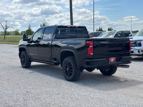 New 2026 Chevrolet Silverado 2500 High Country w/ High Country Premium Package AWD/4WD image 3