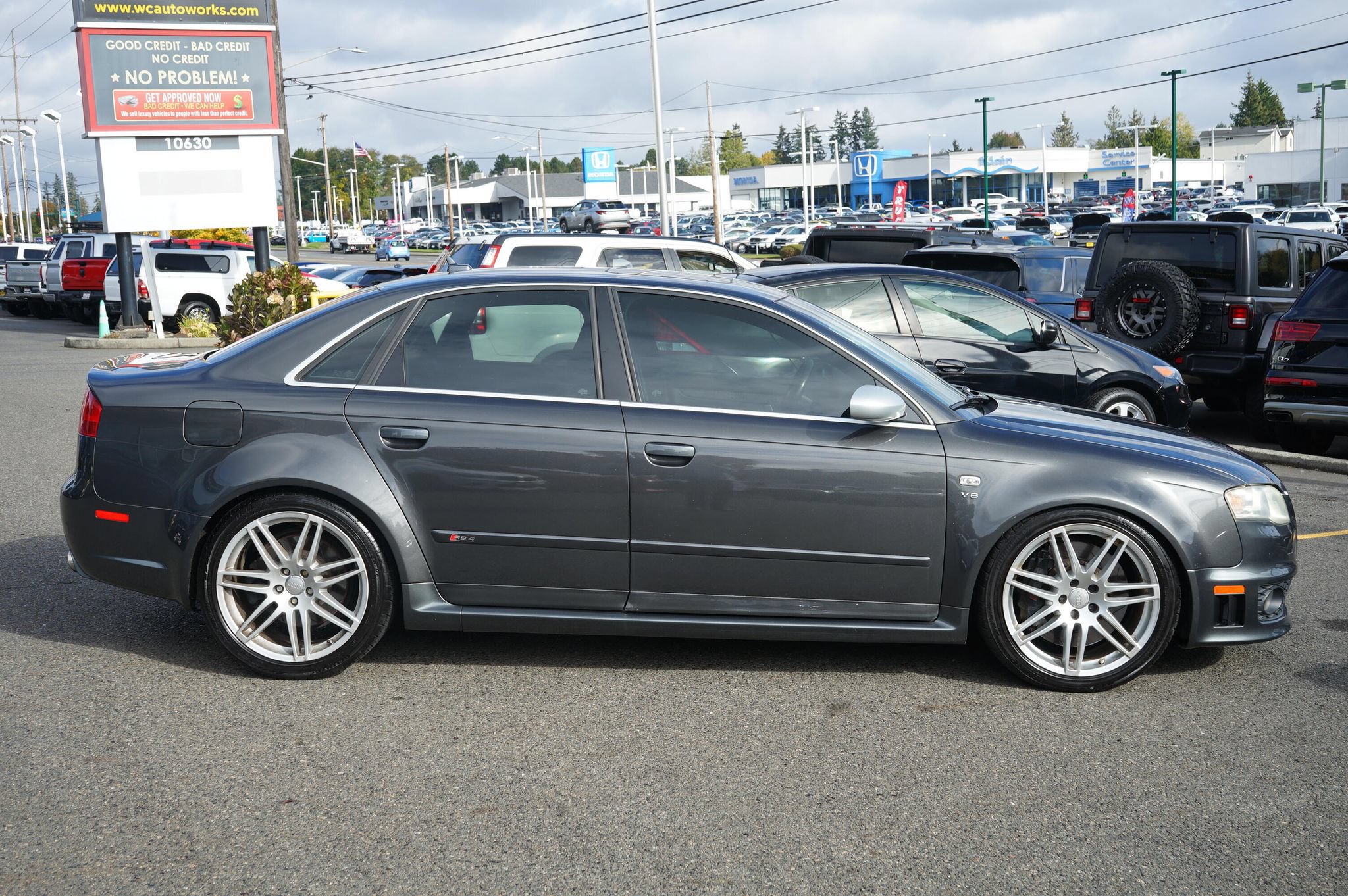 Used 2007 Audi RS 4 Sedan AWD/4WD image 6