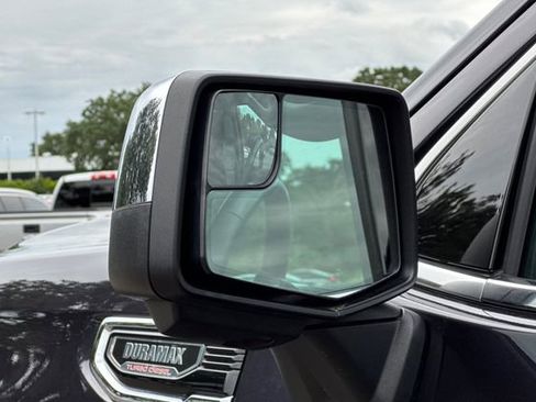 Used 2022 GMC Sierra 1500 SLT w/ SLT Premium Package AWD/4WD image 56