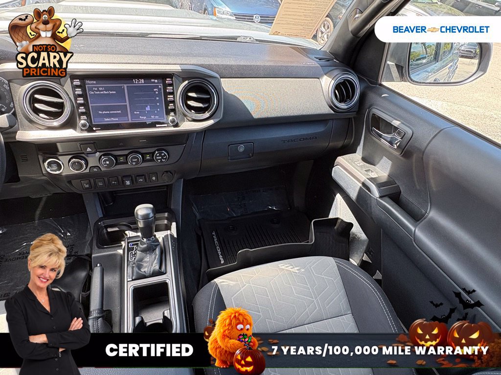 Used 2020 Toyota Tacoma TRD Sport w/ Technology Package AWD/4WD image 17
