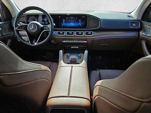 Used 2024 Mercedes-Benz GLE 450 4MATIC image 17