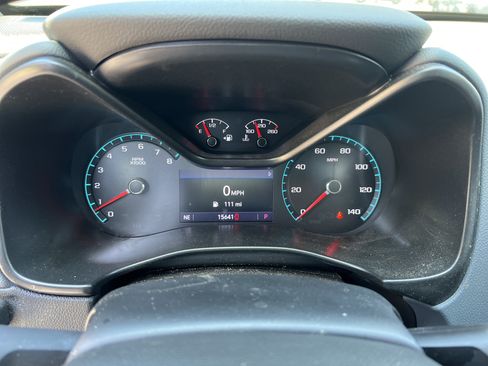 Used 2022 Chevrolet Colorado Z71 AWD/4WD image 10