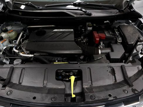 Certified 2025 Nissan Rogue SV image 16