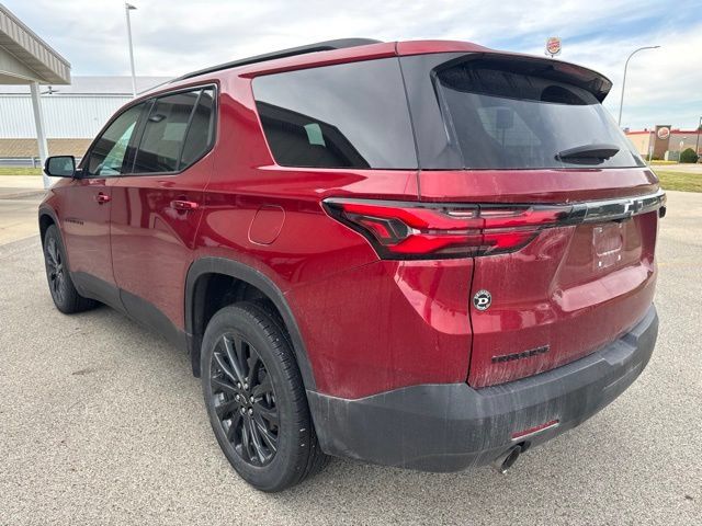 Used 2023 Chevrolet Traverse RS FWD image 8