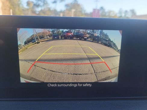 Used 2023 MAZDA MAZDA3 s image 22