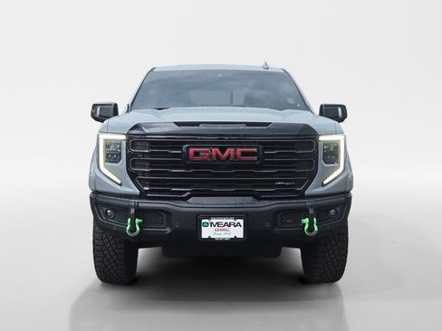 Used 2024 GMC Sierra 1500 AT4X w/ AT4X AEV Edition AWD/4WD image 9