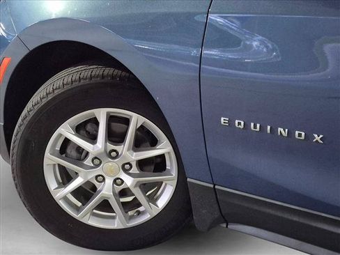 Used 2024 Chevrolet Equinox LS w/ LS Convenience Package FWD image 10