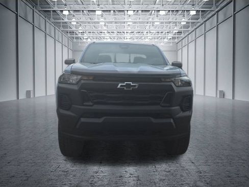 Certified 2025 Chevrolet Colorado W/T w/ WT Custom Package AWD/4WD image 9