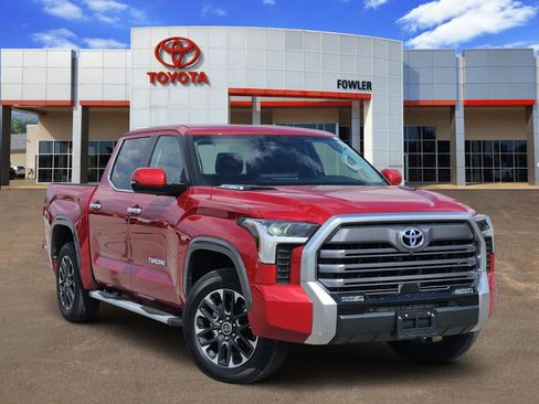 Used 2024 Toyota Tundra Limited image 1