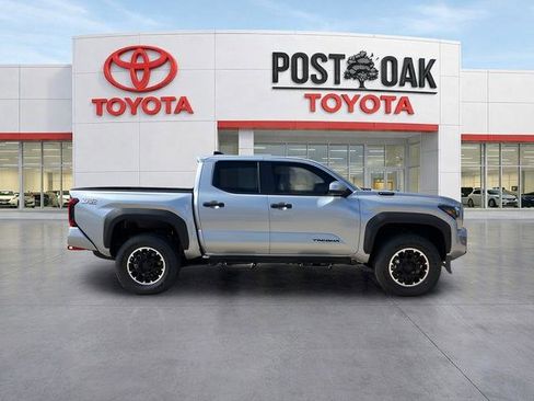New 2026 Toyota Tacoma TRD Off-Road AWD/4WD image 8