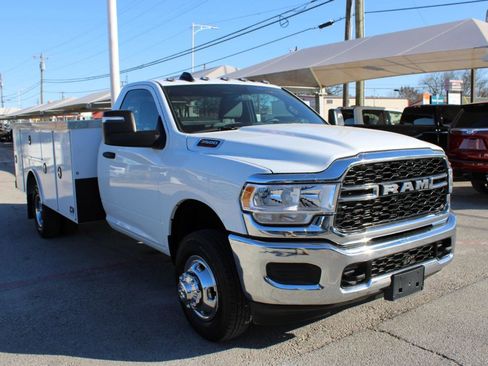 Used 2024 RAM 3500 Tradesman AWD/4WD image 4