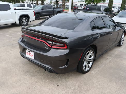 Used 2022 Dodge Charger R/T image 11