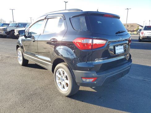 Used 2022 Ford EcoSport SE w/ SE Convenience Package image 2