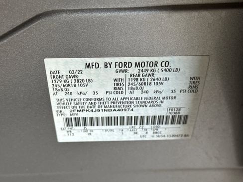 Used 2022 Ford Edge SEL image 34