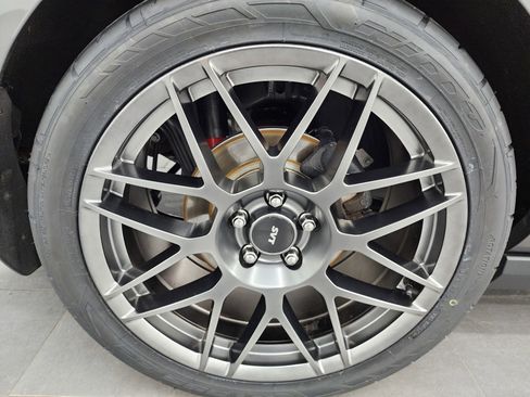 Used 2011 Ford Mustang Shelby GT500 w/ SVT Performance Pkg RWD image 52