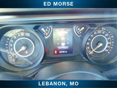 Used 2025 Jeep Gladiator Sport image 21