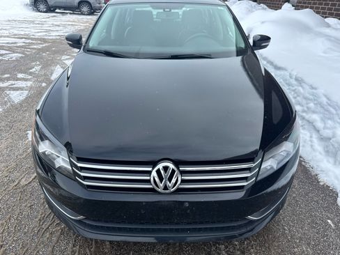 Used 2015 Volkswagen Passat 1.8T Limited Edition image 32