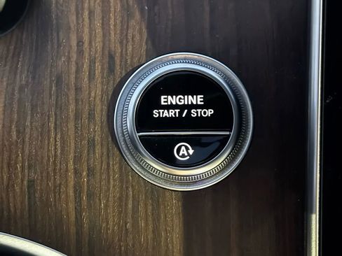 Used 2023 Mercedes-Benz C 300 C 300 4MATIC Sedan 4D image 29