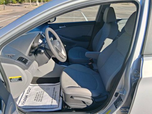 Used 2017 Hyundai Accent SE image 10