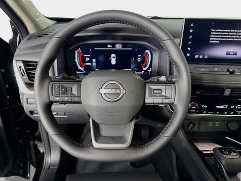 New 2026 Nissan Rogue Platinum AWD/4WD image 12