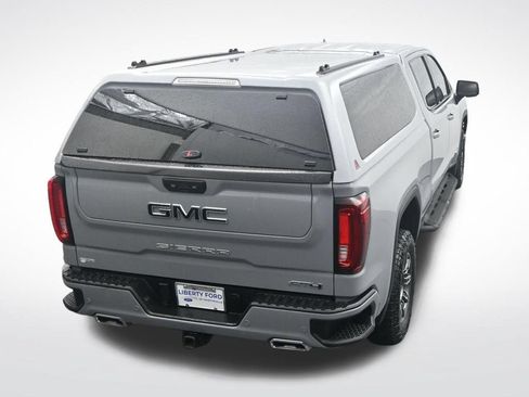 Used 2024 GMC Sierra 1500 AT4 w/ Technology Package AWD/4WD image 34
