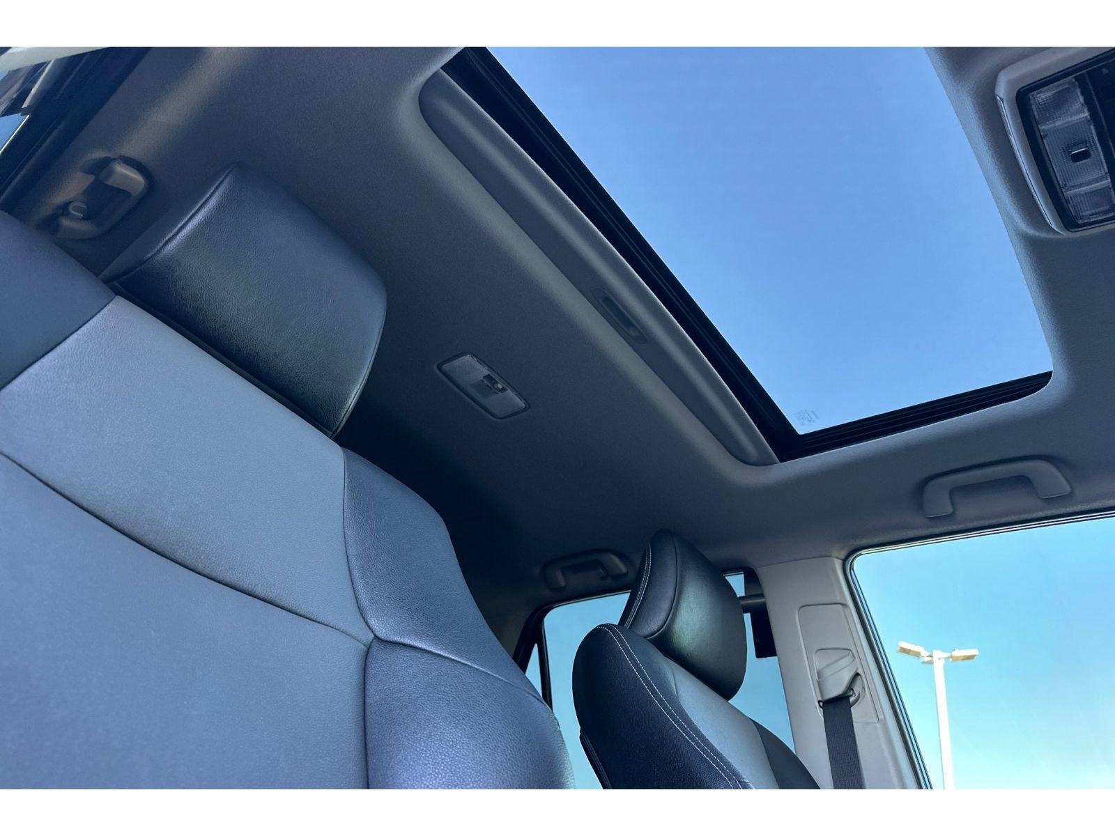 Certified 2022 Toyota 4Runner SR5 Premium w/ Moonroof Package RWD image 19
