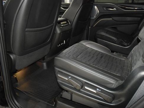 Used 2023 Cadillac Escalade V AWD/4WD image 46
