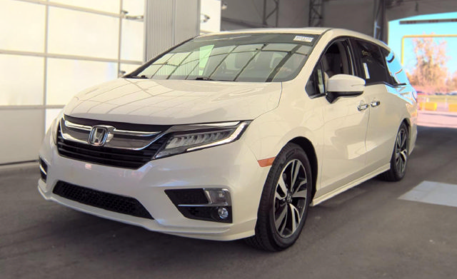 Used 2019 Honda Odyssey Elite image 1