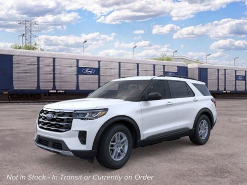 New 2026 Ford Explorer Active RWD image 1