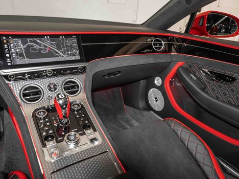 Used 2024 Bentley Continental GT Speed image 22