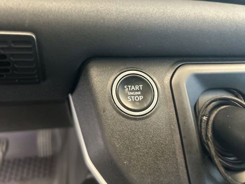 Used 2020 Land Rover Defender 110 SE image 60