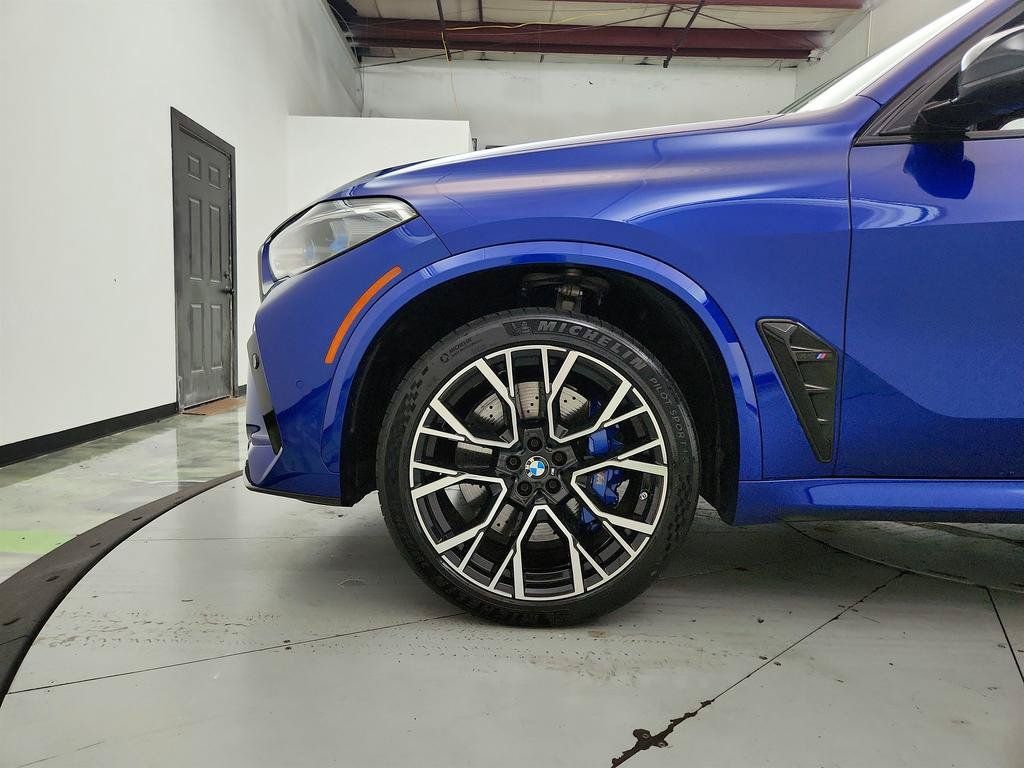 Used 2020 BMW X5 M Competition w/ Executive Package AWD/4WD image 33