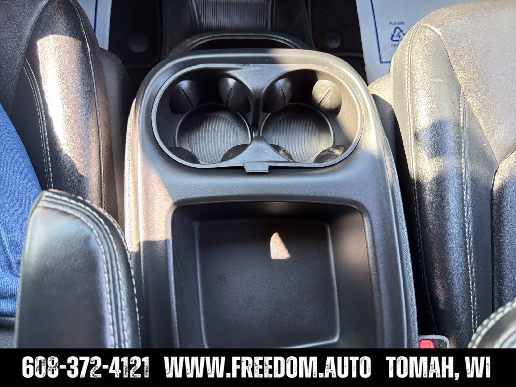 Used 2025 Chrysler Pacifica Select FWD image 20