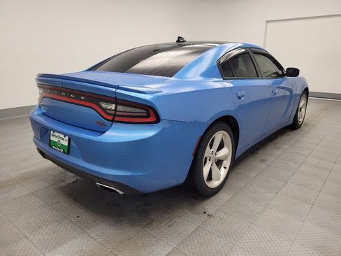 Used 2016 Dodge Charger R/T image 9