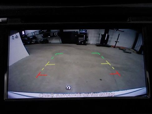 Used 2020 Nissan Rogue SV image 32