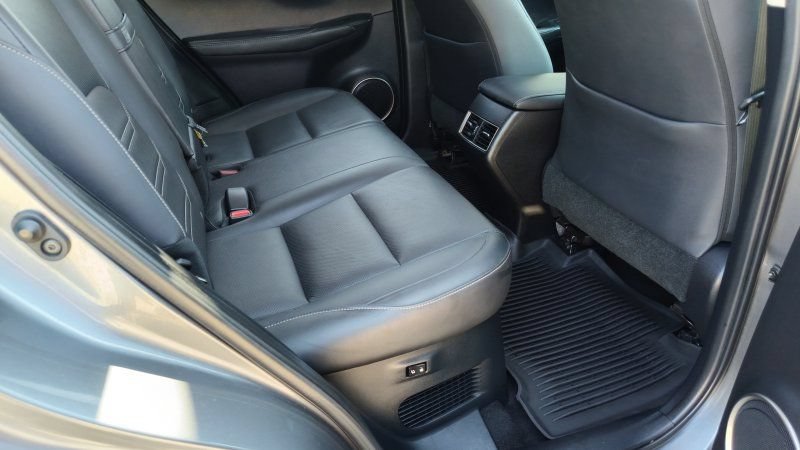 Used 2015 Lexus NX 200t FWD w/ Luxury Package image 12