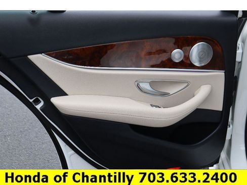 Used 2019 Mercedes-Benz E 300 E300 4MATIC image 26