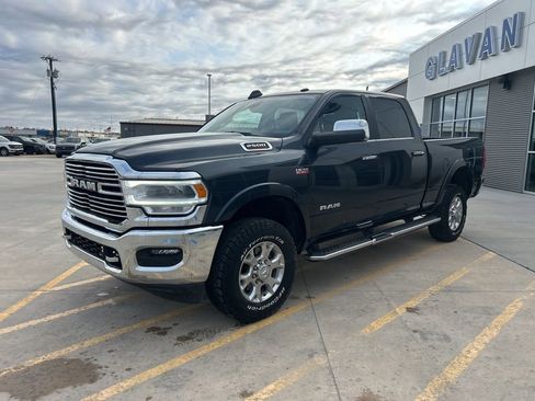 Used 2022 RAM 2500 Laramie w/ Chrome Appearance Group image 7
