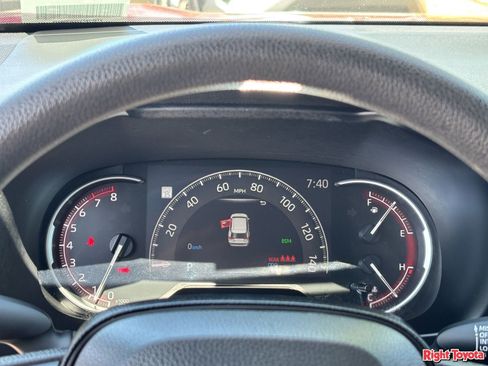 Certified 2025 Toyota RAV4 XLE AWD/4WD image 24