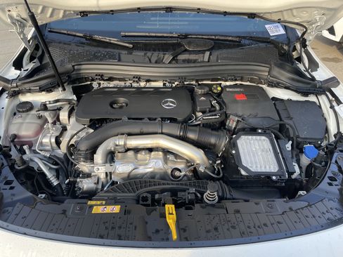 Used 2025 Mercedes-Benz GLA 250 GLA 250 SUV image 49