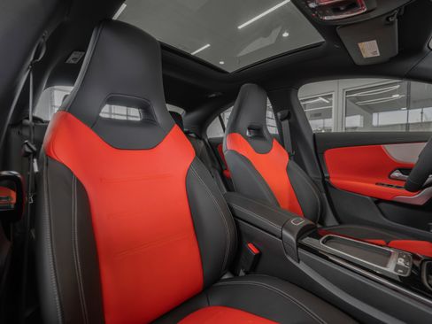 New 2025 Mercedes-Benz CLA 45 AMG 4MATIC image 32