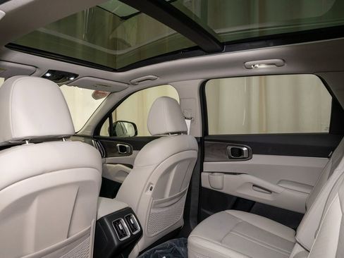 New 2025 Kia Sorento X-Line EX image 11