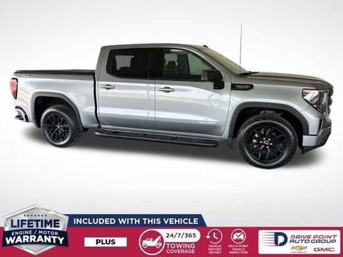Used 2025 GMC Sierra 1500 Elevation AWD/4WD image 2