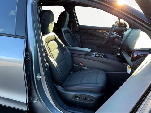 New 2026 Chevrolet Blazer EV RS image 13