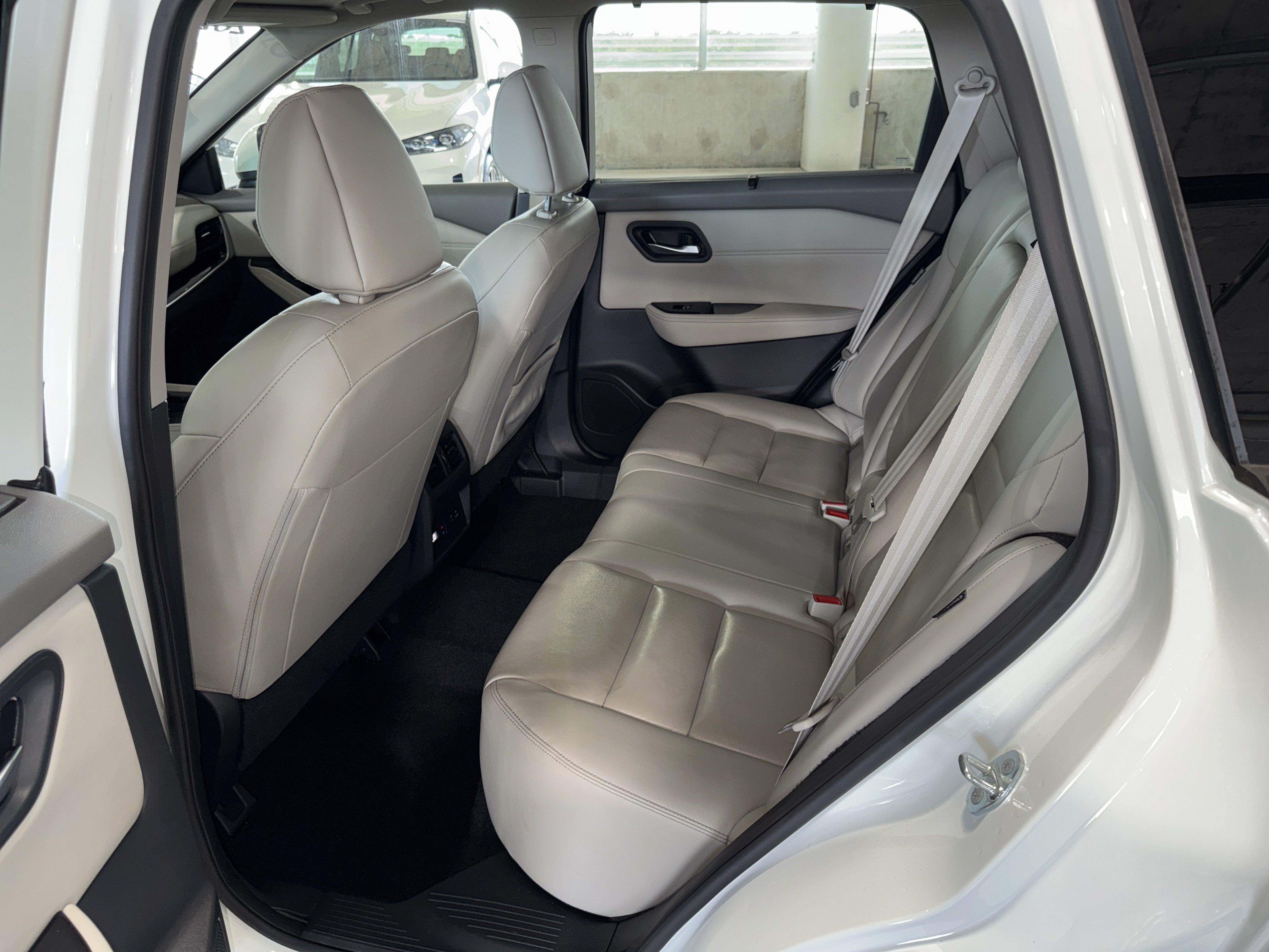 Used 2023 Nissan Rogue SL w/ SL Premium Package AWD/4WD image 15
