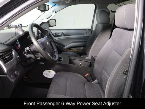 Used 2018 Chevrolet Tahoe 2WD w/ Remote Keyless Entry Package image 13