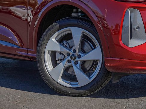 New 2025 Audi Q5 Premium Plus image 1