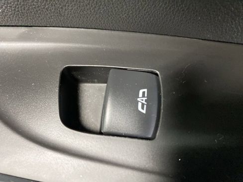 Used 2023 Buick Envision Essence w/ Technology Package I AWD/4WD image 28