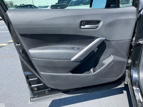 Used 2023 Toyota Corolla Cross XSE w/ Convenience Package image 26